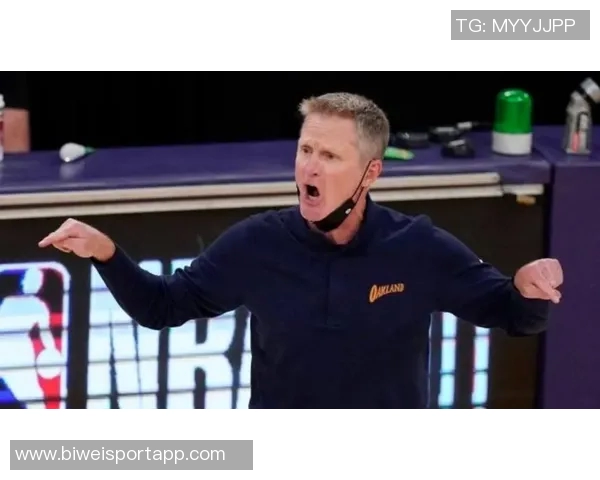 亨特膝盖受伤缺席下半场阿特金森称不必冒险继续比赛