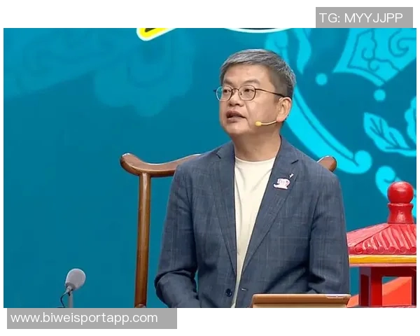 苏群谈杨瀚森争议认为速成派与不成派皆不可取的深刻见解